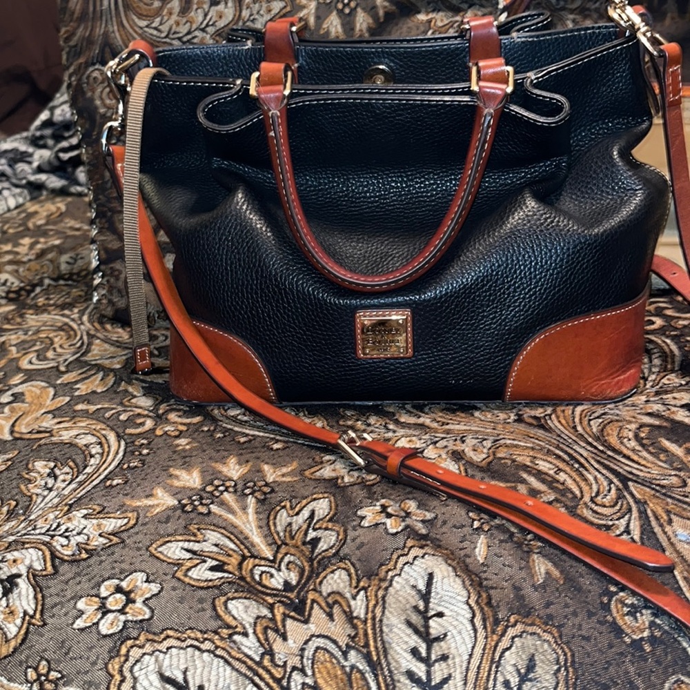 Large genuine Donney and Burke